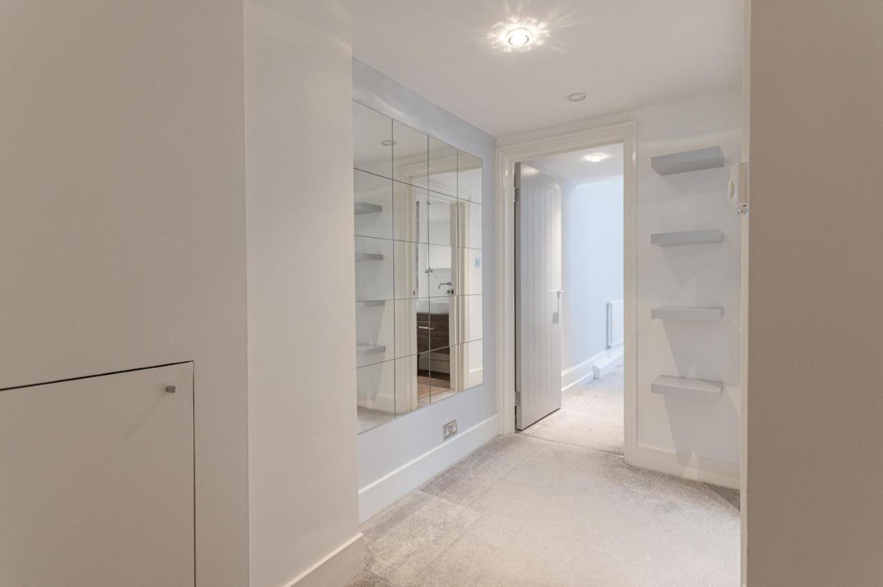 Kensington 2 Bed 2 Bath Apartment For 5 Guests ลอนดอน ภายนอก รูปภาพ