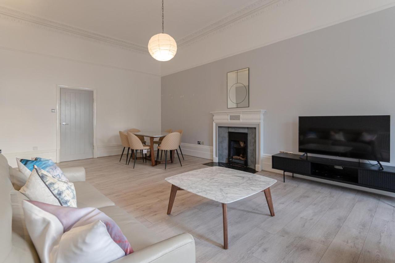 Kensington 2 Bed 2 Bath Apartment For 5 Guests ลอนดอน ภายนอก รูปภาพ